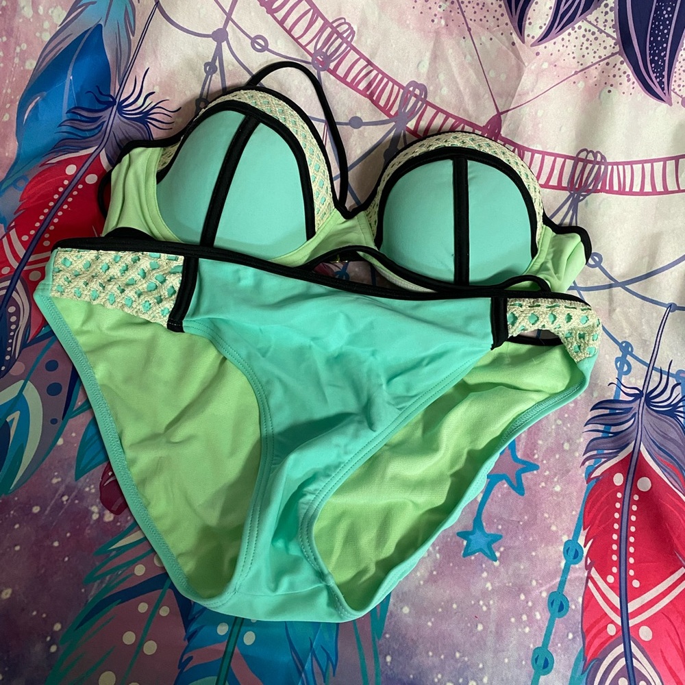 Mint bikini